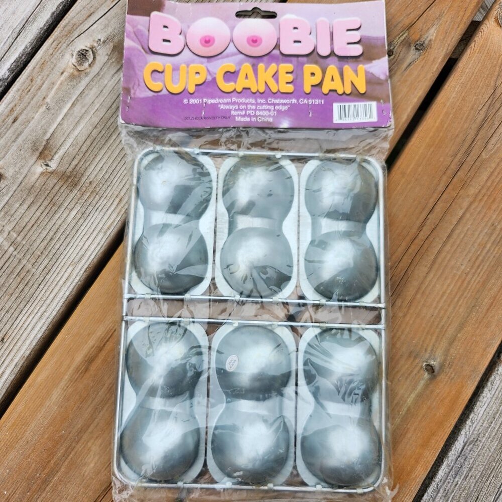 Vintage Boobie Cake Mold Pan Tin Aluminum Baking Tray Cupcakes Retro Bakeware